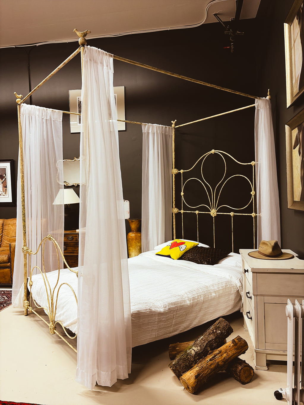 Antique Canopy Bed